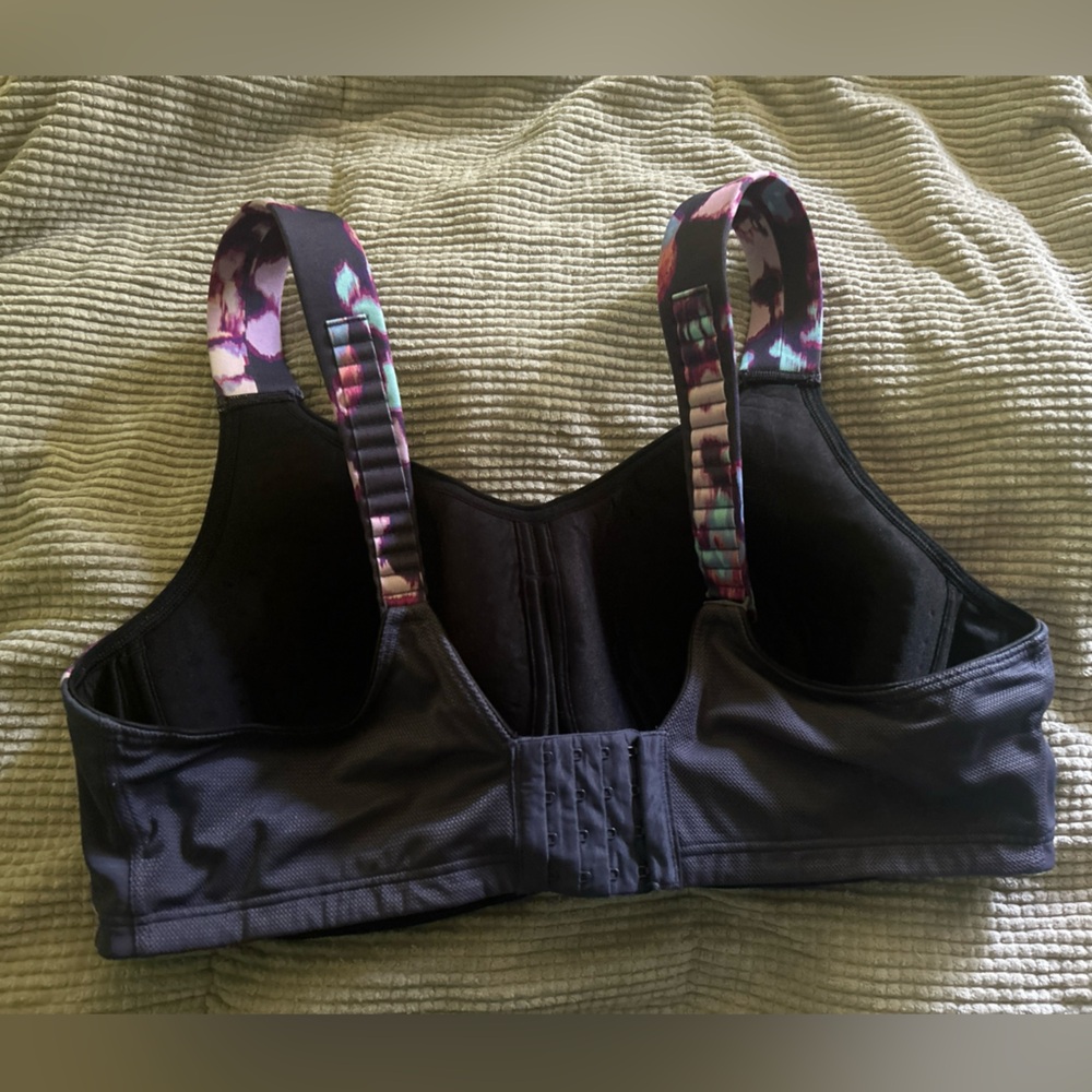 Livi Active Multicolor Patterned Bra - Picture 2 of 4